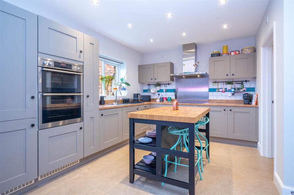 Additional image 6 of Burnham Road, Wythall