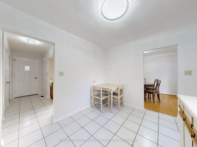 Additional image 17 of 38 Resolution Cres