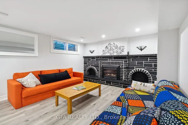 Additional image 15 of 8 Laurendale Ave