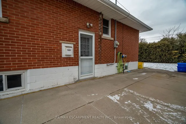 Additional image 37 of 35 Wildewood Ave