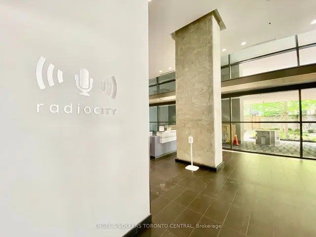 Additional image 22 of 281 Mutual St Unit 2004