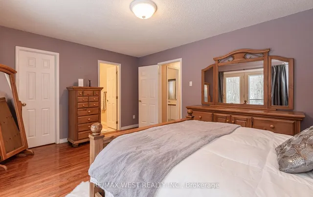 Additional image 16 of 44 Regentview Dr