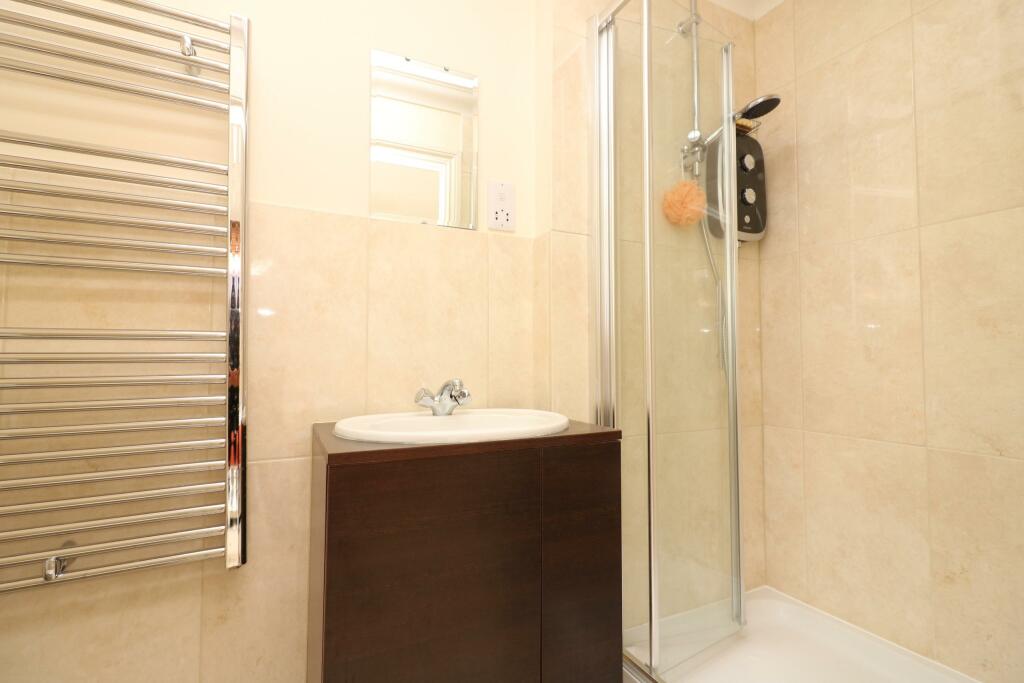 Additional image 22 of Wendover Lodge, Welwyn, Herts, AL6