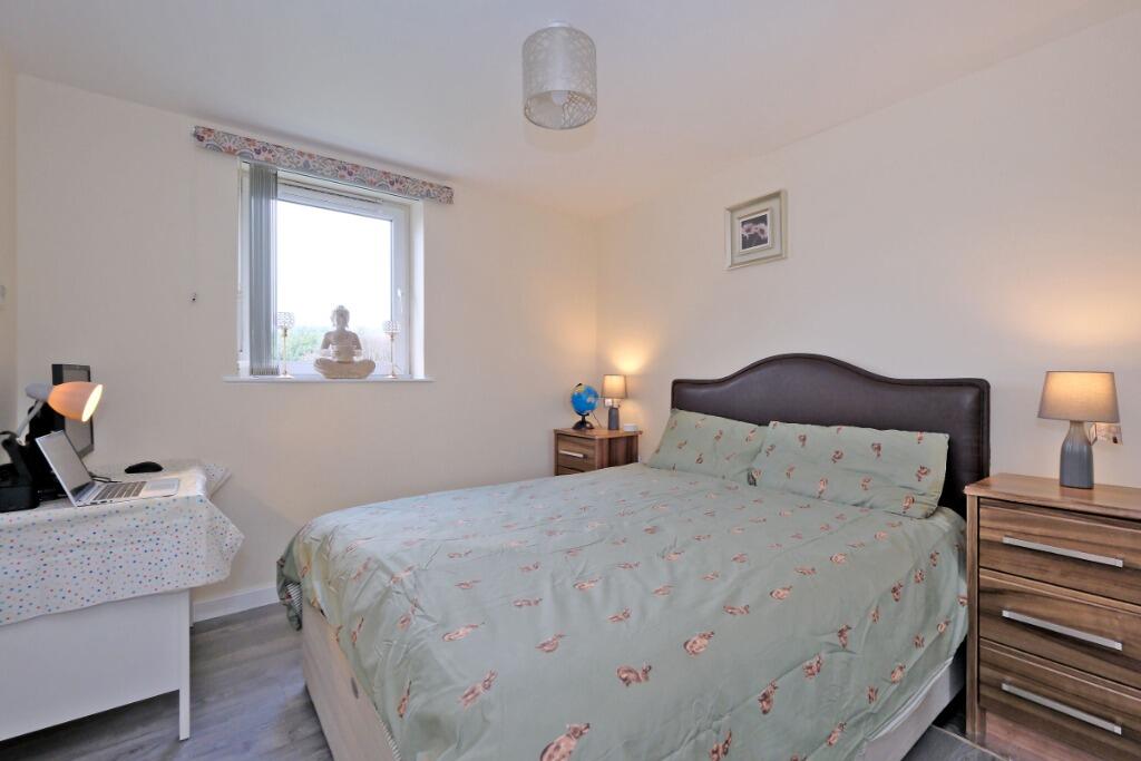 Additional image 11 of Urquhart court