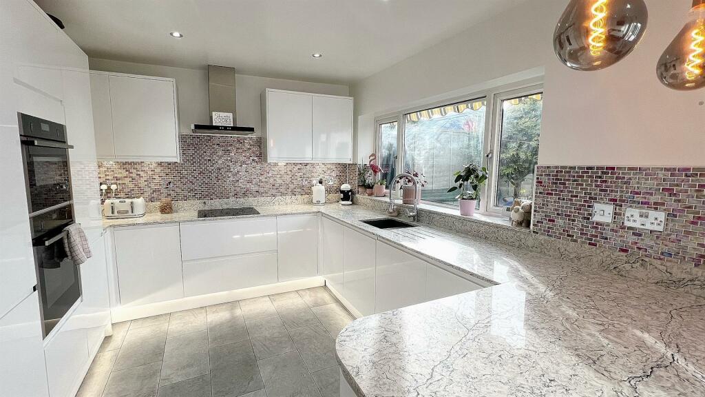 Additional image 7 of Bickley Avenue, Four Oaks, Sutton Coldfield