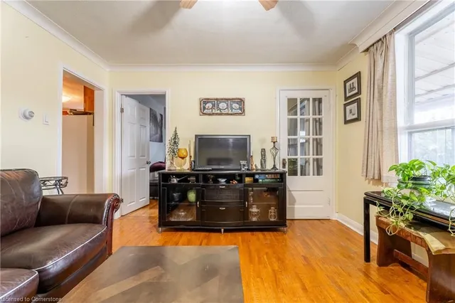 Additional image 9 of 214 Margaret Ave