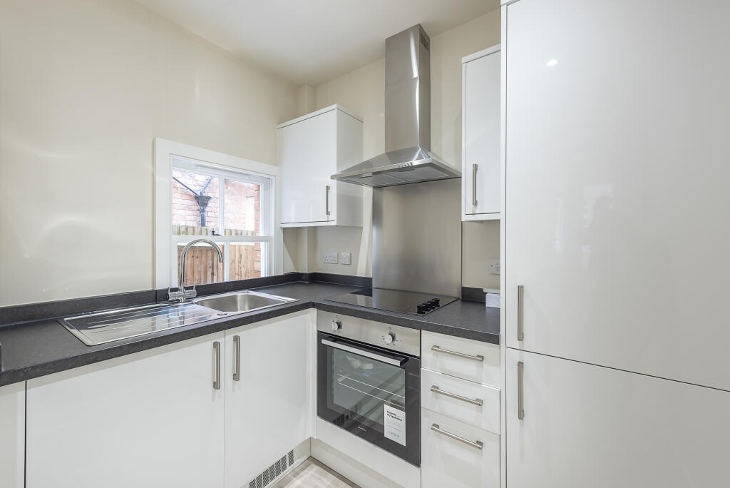 Additional image 3 of Upton Avenue, St Albans, Herts, AL3