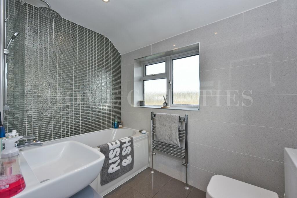 Additional image 22 of Fellowes Lane, Colney Heath, St Albans, AL4