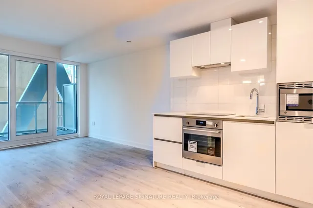 Additional image 17 of 230 Simcoe St Unit 1532