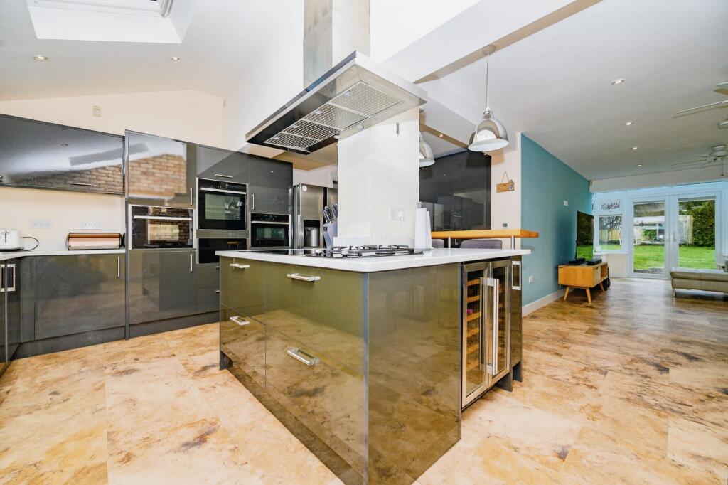 Additional image 10 of Derwent Road, Harpenden, AL5