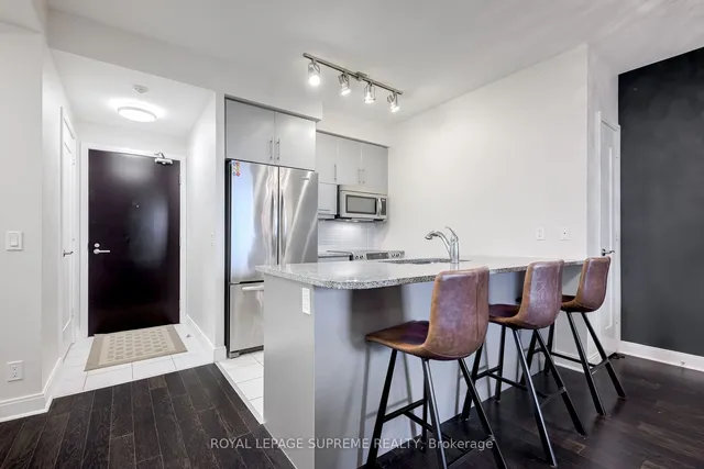 Additional image 11 of 825 Church St Unit 507