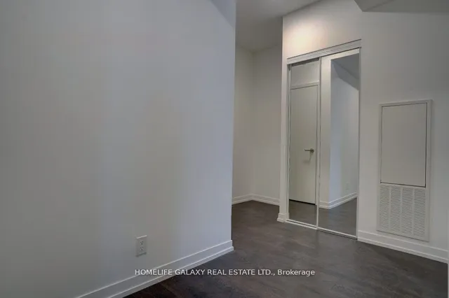 Additional image 6 of 2020 Bathurst St Unit 307