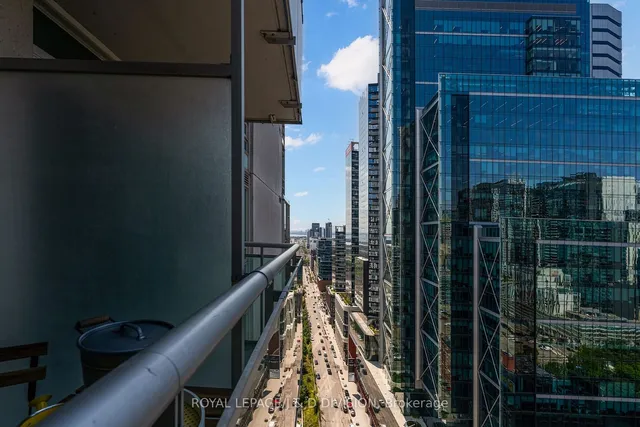 Additional image 28 of 397 Front St Unit 3606