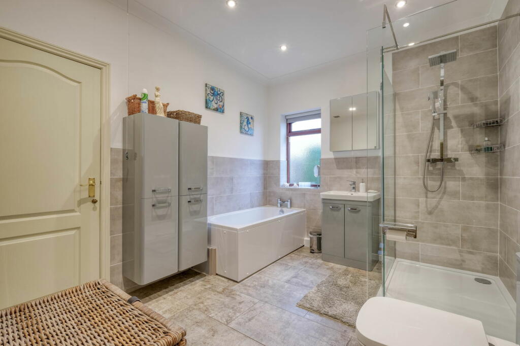 Additional image 10 of Linehouse Lane, Lickey End, Bromsgrove, B60 1HS