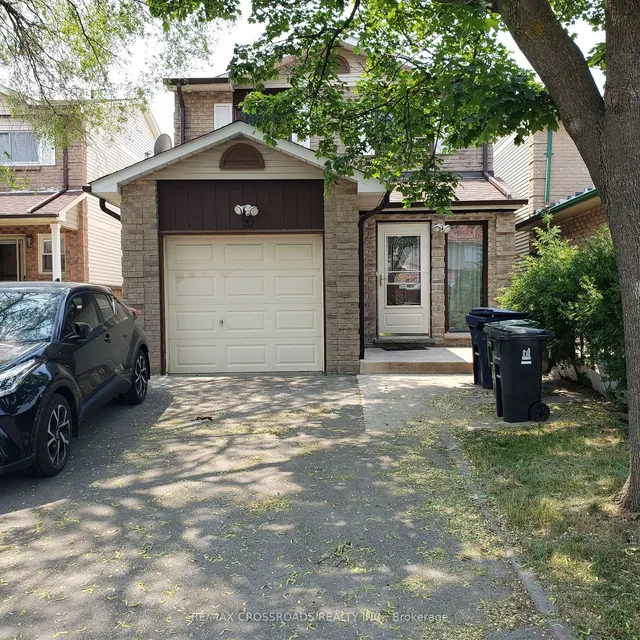 Primary image of 32 Briarwood Ave