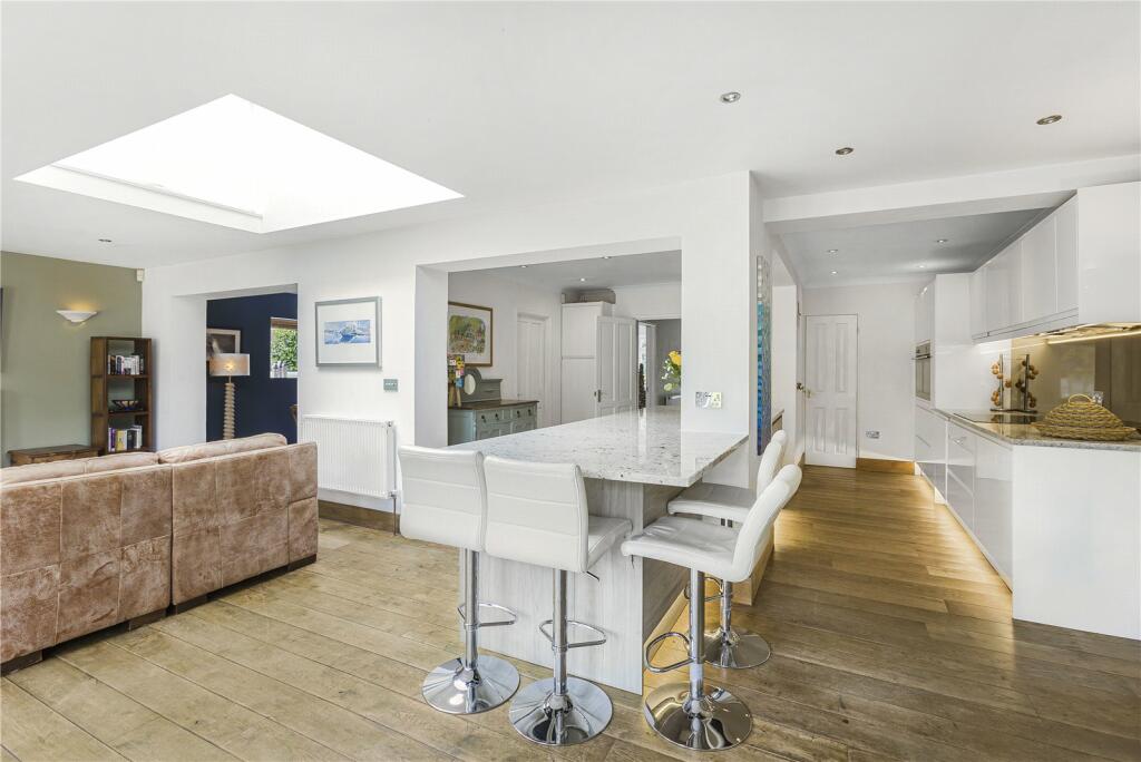 Additional image 7 of Bluebridge Road, Brookmans Park, Hertfordshire, AL9