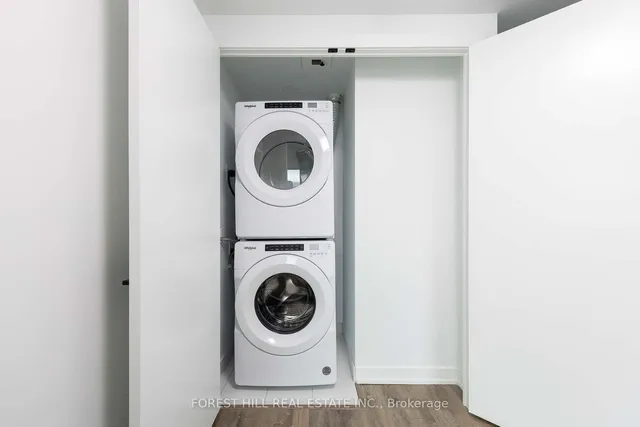 Additional image 22 of 327 King St Unit 4006