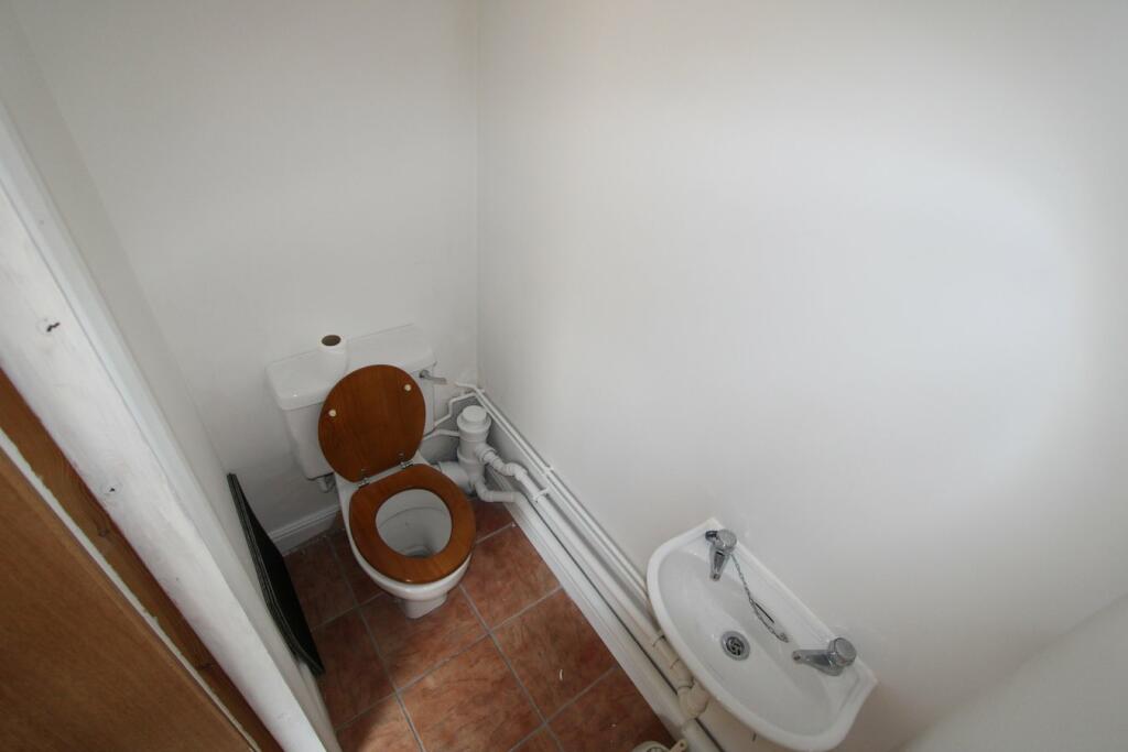 Additional image 10 of Blackburn Road, Darwen, BB3