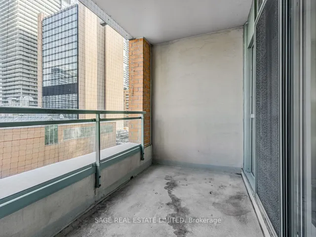 Additional image 25 of 887 Bay St Unit 713