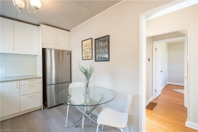 Additional image 13 of 36 Boniface Ave