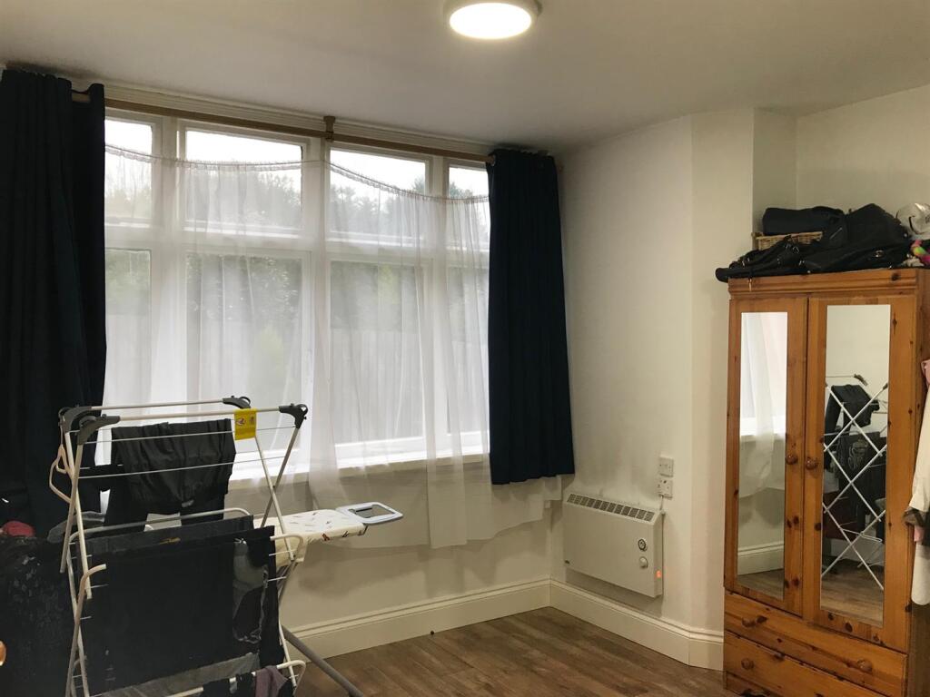 Additional image 8 of 1 bed flat, Coppice Road