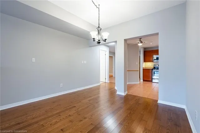 Additional image 30 of 4000 Creekside Dr Unit 207