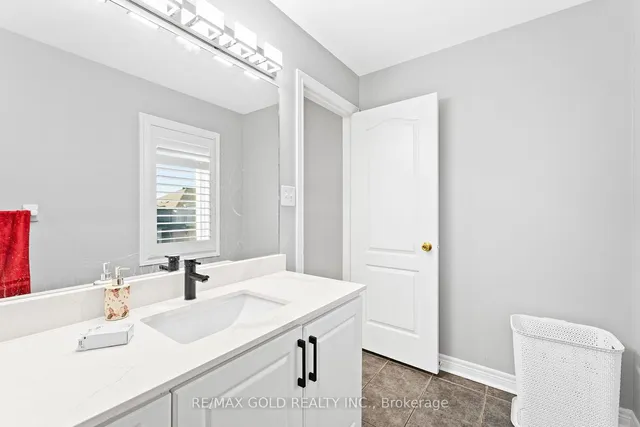 Additional image 17 of 34 Ocean Ridge Dr