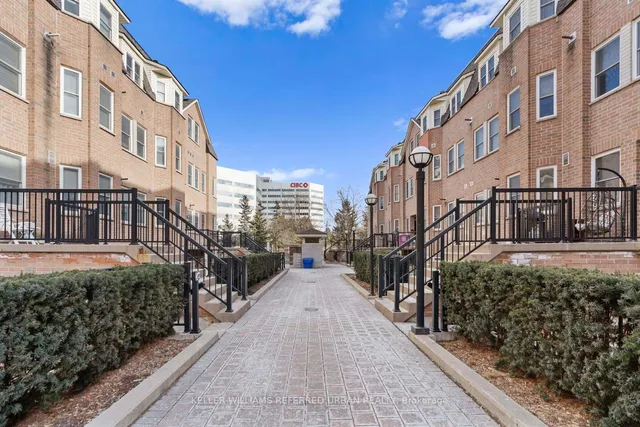 Additional image 30 of 760 Lawrence Ave Unit 28