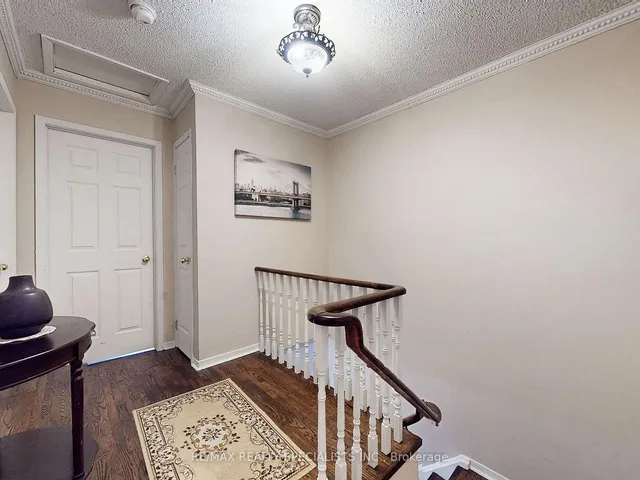 Additional image 15 of 8 Stephensen Crt