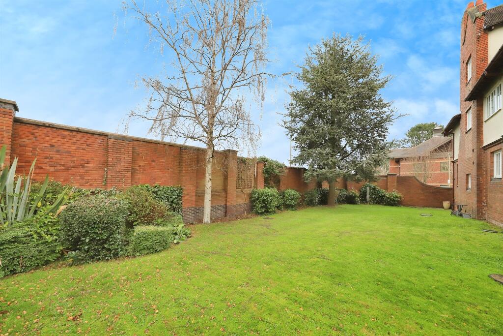 Additional image 15 of Waugh Drive, Halesowen