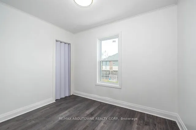 Additional image 6 of 126 HARMONY Ave