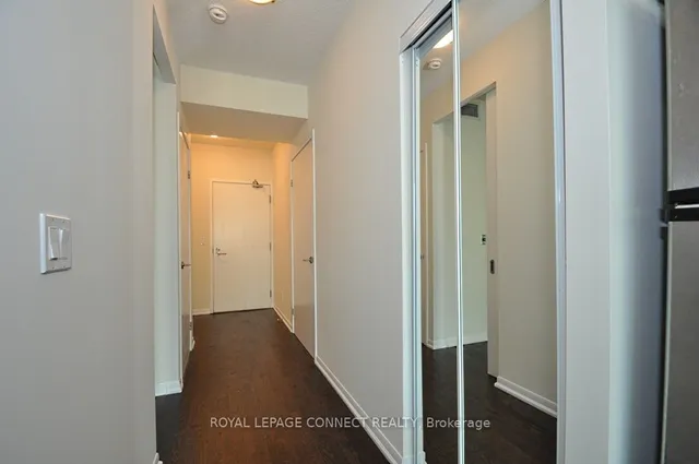 Additional image 14 of 215 Fort York Blvd Unit 703