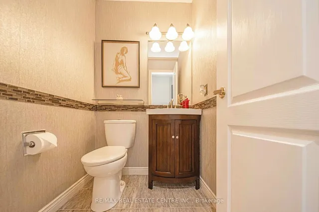 Additional image 21 of 63 Leeward Dr