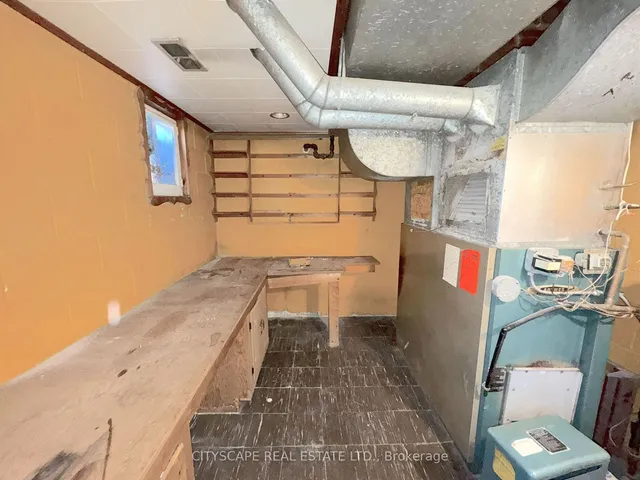 Additional image 33 of 2231 Sidney Dr