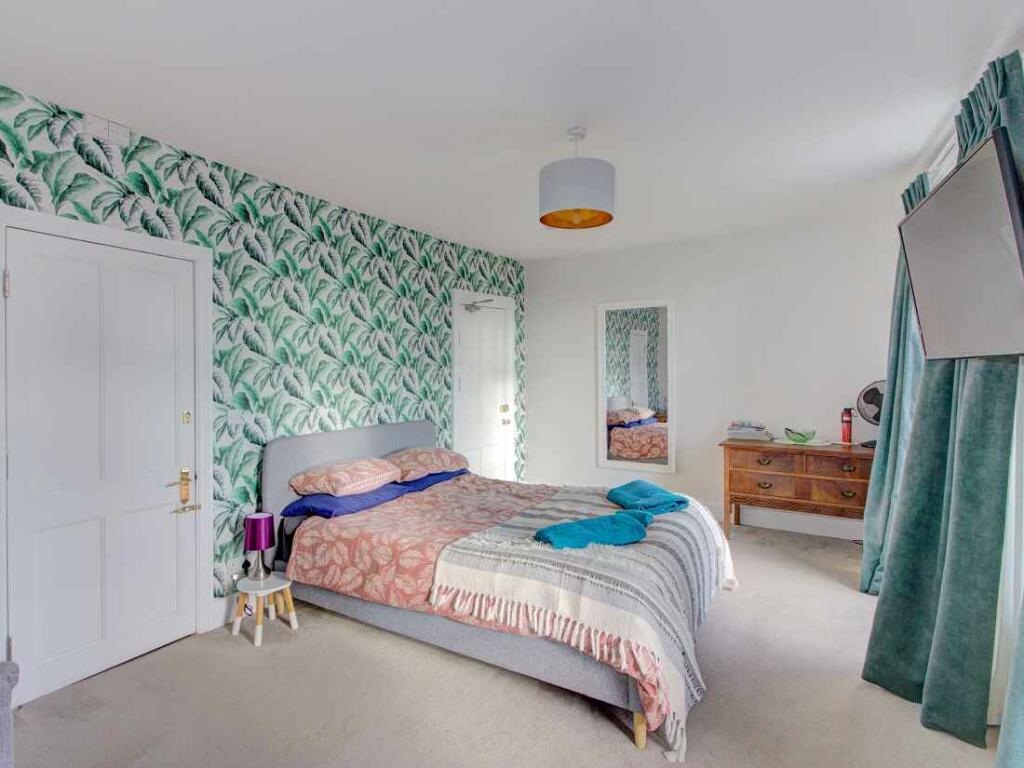 Additional image 6 of W-421071 - Richmond Arms, 7 Richmond Place, Bath BA1 5PZ