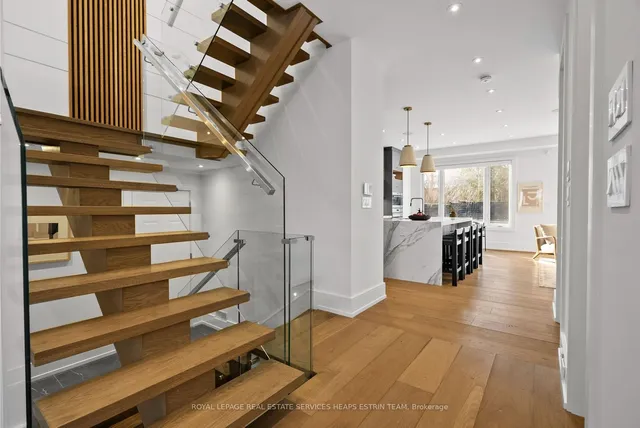 Additional image 7 of 39 Sharron Dr