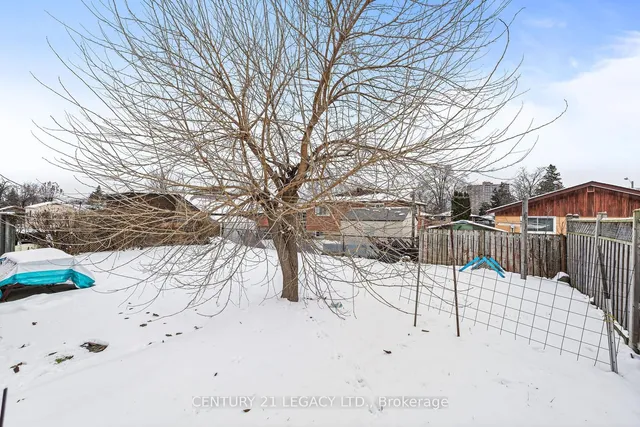 Additional image 38 of 17 Vange Cres