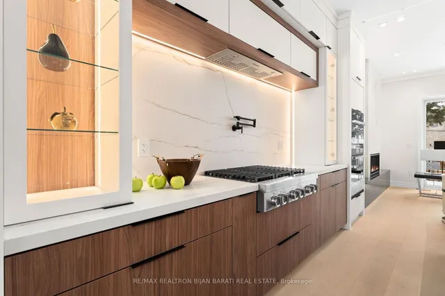 Additional image 10 of 153 B Parkview Ave