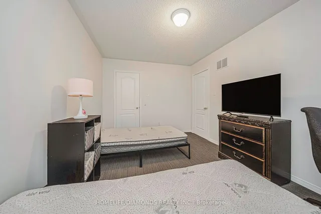 Additional image 33 of 90 MONACO Crt