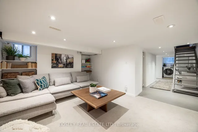 Additional image 34 of 739 Annette St