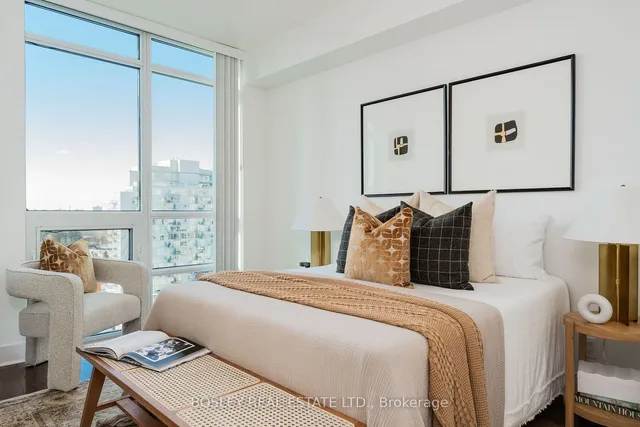 Additional image 23 of 26 Norton Ave Unit 1401