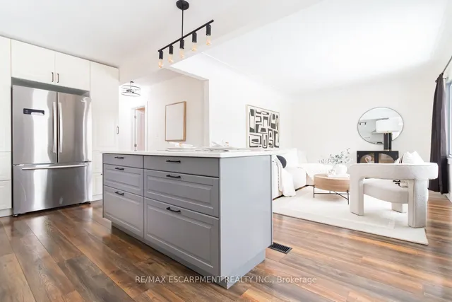 Additional image 8 of 374 East 16th St