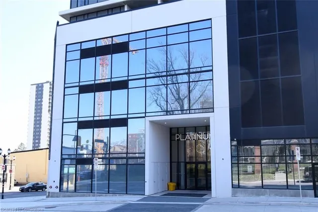 Additional image 43 of 15 Queen St Unit 2112