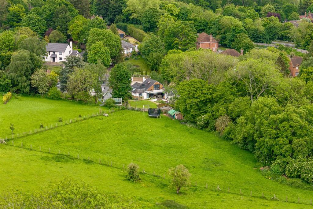 Additional image 33 of The Avenue, Welwyn