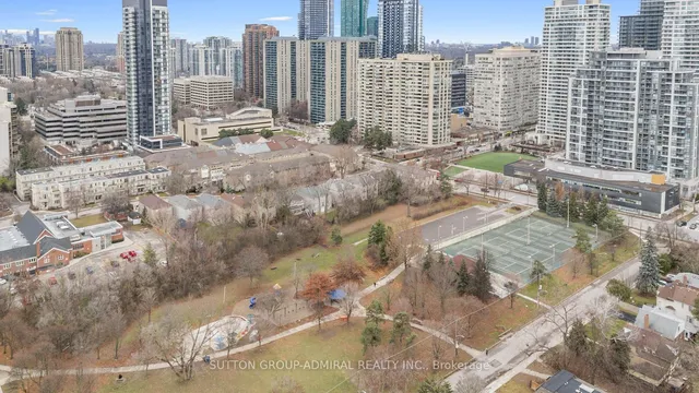 Additional image 40 of 65 Spring Garden Ave Unit 210