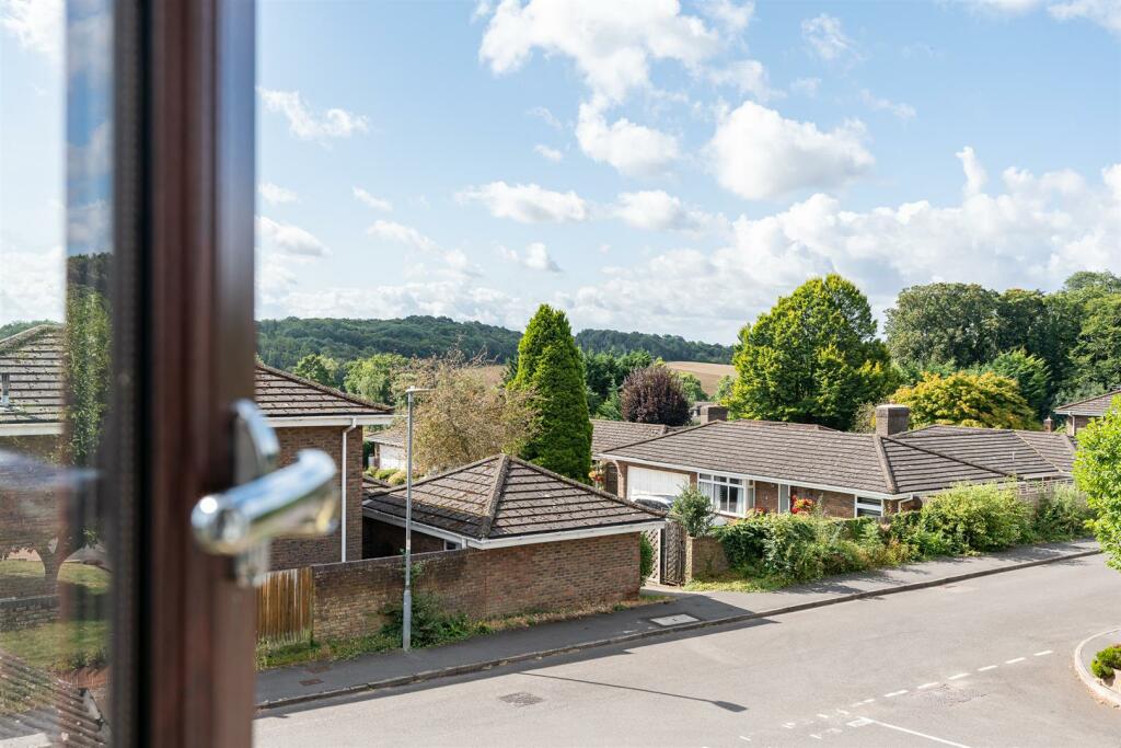 Additional image 20 of Birch Grove, Welwyn