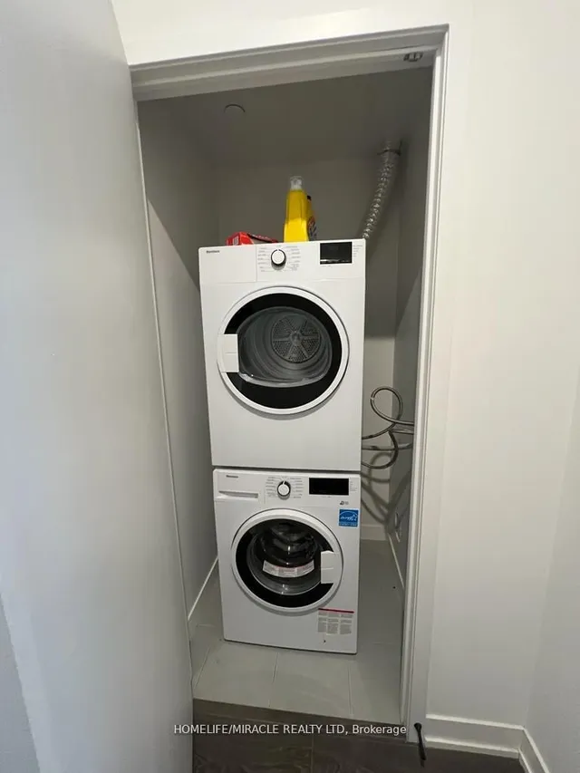 Additional image 11 of 15 Holmes Ave Unit 316