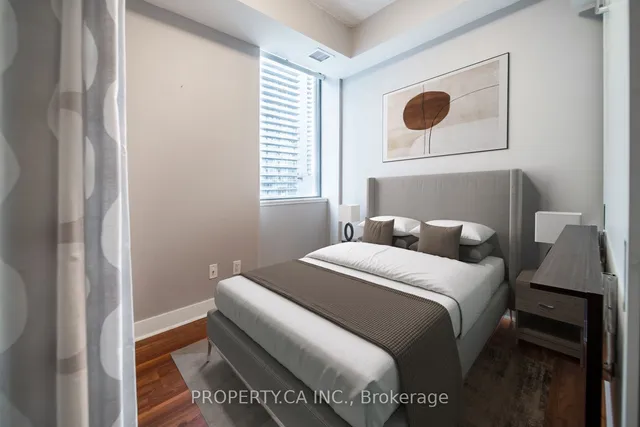 Additional image 7 of 438 King St Unit 1314