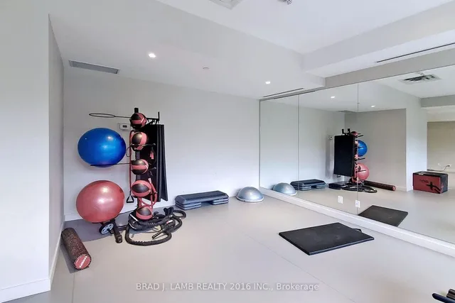 Additional image 13 of 55 Ontario St Unit 813