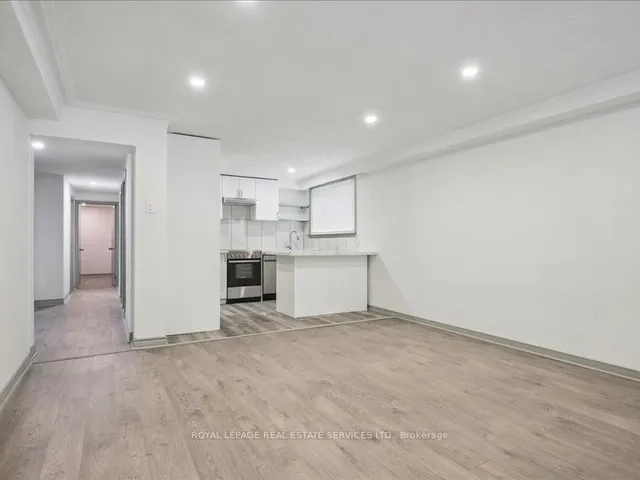 Additional image 28 of 18 Thirty Third St